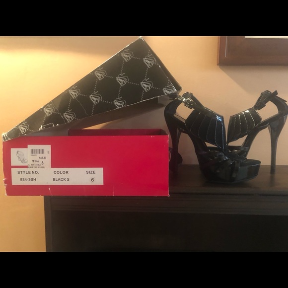 BLACK SD HI HEEL - Picture 2 of 2